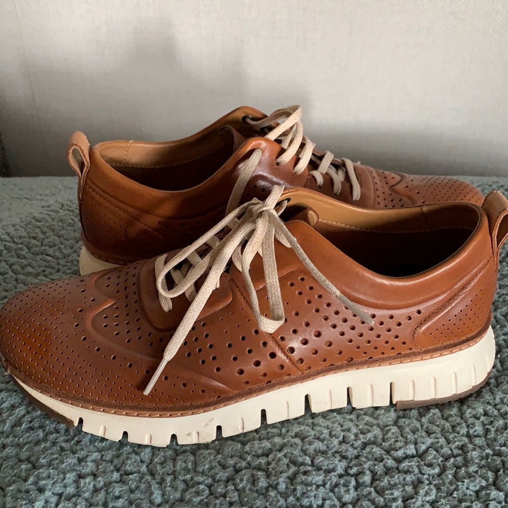 Cole Haan ZeroGrand size 9m.